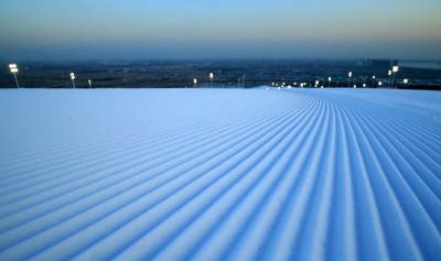 萬龍白登山國際滑雪場(chǎng)