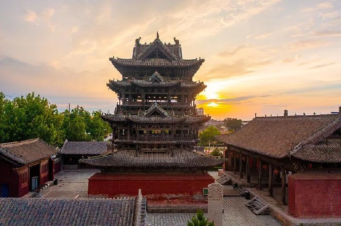 全國(guó)重點(diǎn)文物保護(hù)單位中華第一木樓--飛云樓上線(xiàn)鐵軍閘機(jī)